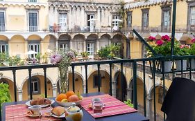 Cloistervista Apartment
